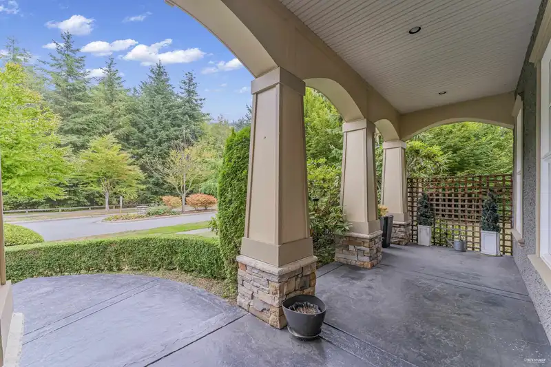 3211 143 STREET - photo 4 of 40