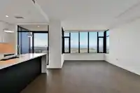 1902 1588 JOHNSTON ROAD - thumbnail 4