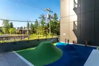 1902 1588 JOHNSTON ROAD - thumbnail 35