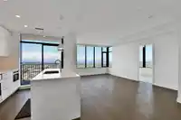 1902 1588 JOHNSTON ROAD - thumbnail 7