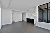 1902 1588 JOHNSTON ROAD - thumbnail 8