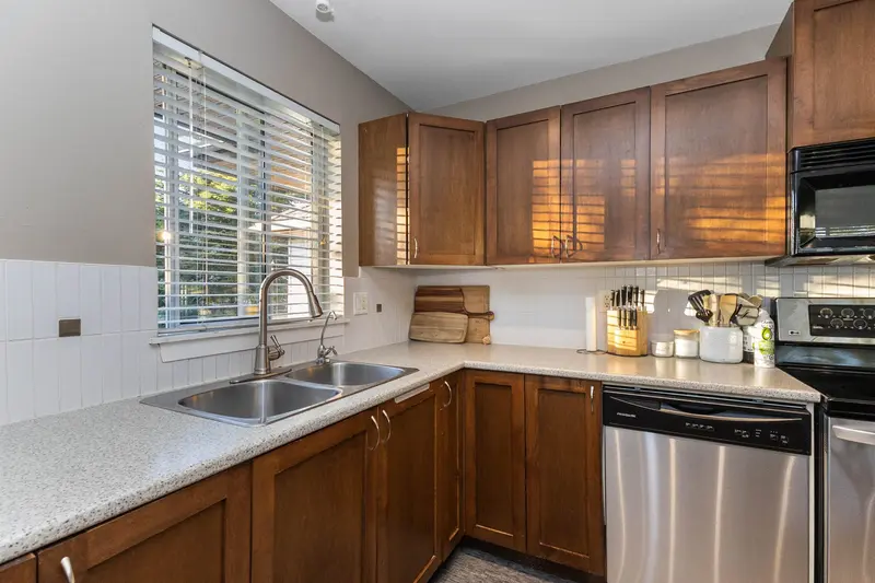 315 32725 GEORGE FERGUSON WAY - photo 4 of 22