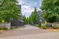 18 3303 ROSEMARY HEIGHTS CRESCENT - thumbnail 2