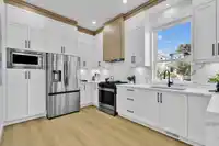 2045 168 STREET - thumbnail 14