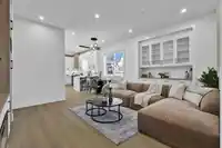 2045 168 STREET - thumbnail 9