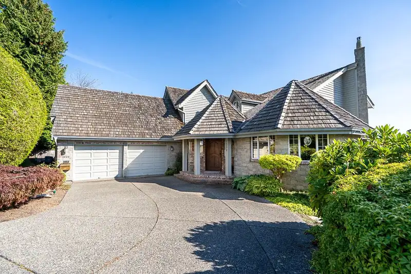 1334 132A STREET - photo 1 of 40