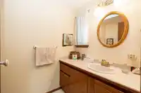 1334 132A STREET - thumbnail 22