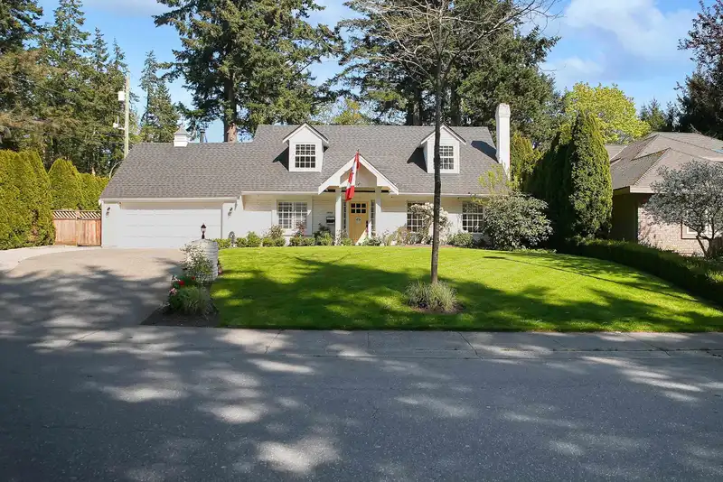 1990 134 STREET - photo 3 of 28