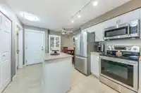 303 15210 PACIFIC AVENUE - thumbnail 9