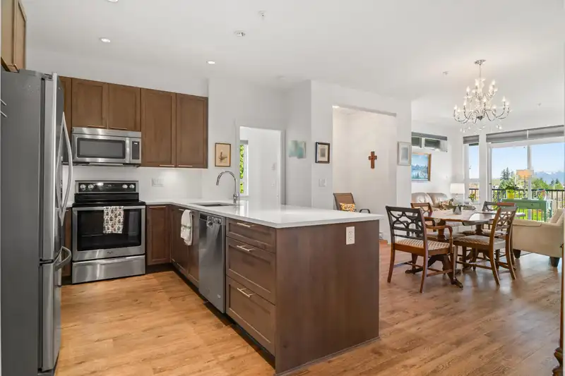 311 15188 29A AVENUE - photo 4 of 31