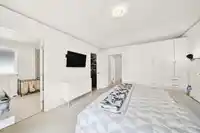 2525 168 STREET - thumbnail 20