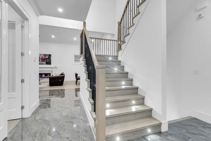 5804 152 STREET - photo 4 of 25