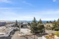 802 1441 JOHNSTON ROAD - thumbnail 19