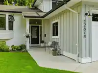 12674 19 AVENUE - thumbnail 3