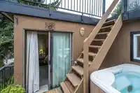 905 HABGOOD STREET - thumbnail 36