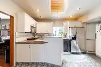 15410 VICTORIA AVENUE - thumbnail 7