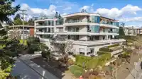 302 1250 MARTIN STREET - thumbnail 1