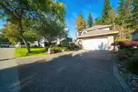14929 25A AVENUE - thumbnail 4