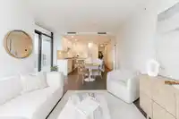304 1588 JOHNSTON ROAD - thumbnail 16