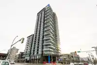304 1588 JOHNSTON ROAD - thumbnail 33