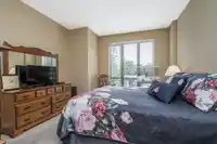 402 1550 MARTIN STREET - thumbnail 26