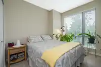 402 1550 MARTIN STREET - thumbnail 29