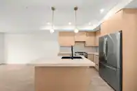 211 15353 17 AVENUE - thumbnail 5