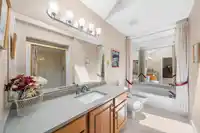 36 1725 SOUTHMERE CRESCENT - thumbnail 28