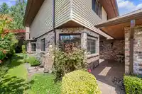 36 1725 SOUTHMERE CRESCENT - thumbnail 4