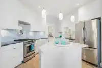 504 14855 THRIFT AVENUE - thumbnail 6