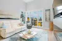 504 14855 THRIFT AVENUE - thumbnail 9