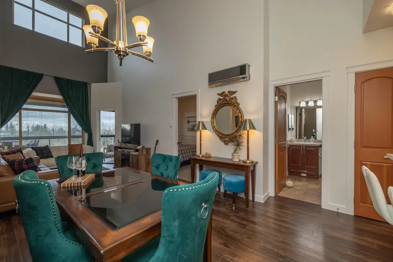 629 8067 207 STREET - photo 1 of 25