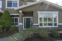 1368 KENT STREET - thumbnail 2