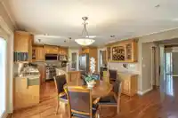1368 KENT STREET - thumbnail 13