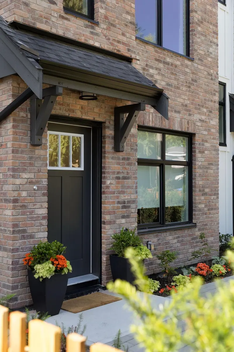 21 2150 RINDALL AVENUE - photo 3 of 25