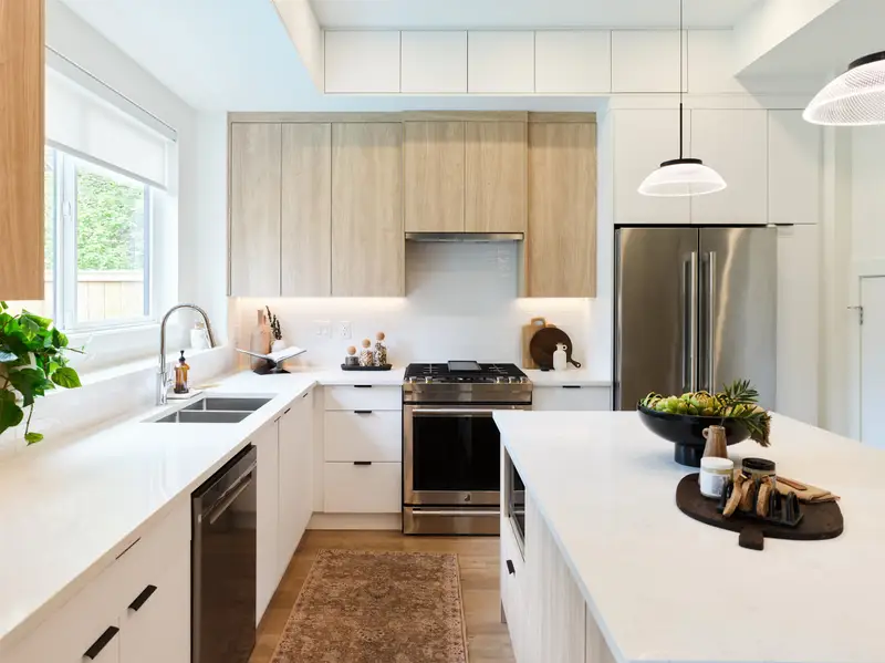 1 23697 FERN CRESCENT - photo 4 of 12