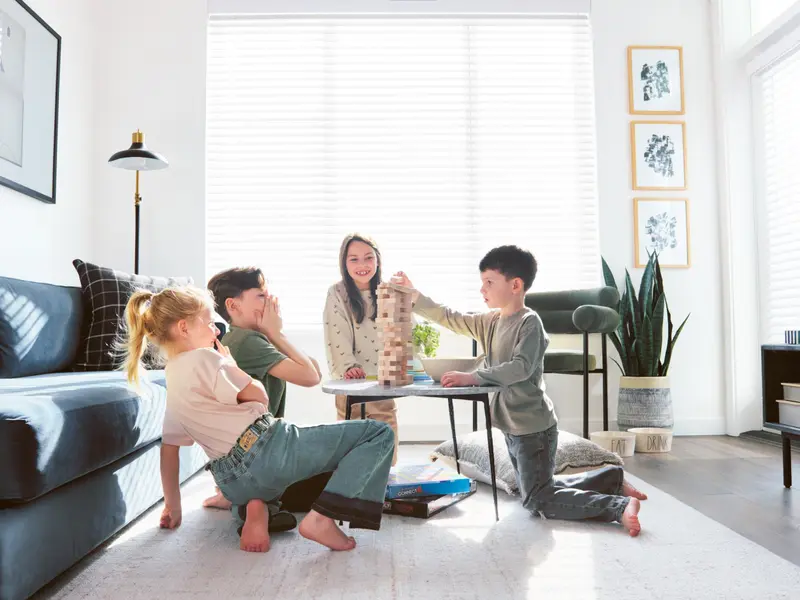 332 13668 79 AVENUE - photo 2 of 5