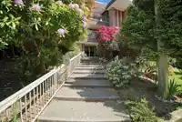 105 1330 MARTIN STREET - thumbnail 2