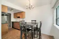 105 1330 MARTIN STREET - thumbnail 5