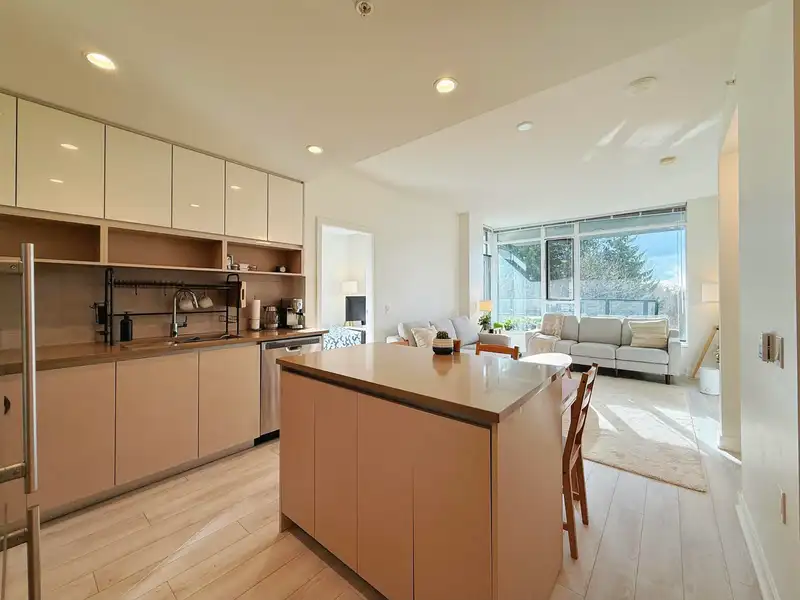 105 8850 UNIVERSITY CRESCENT - photo 1 of 24