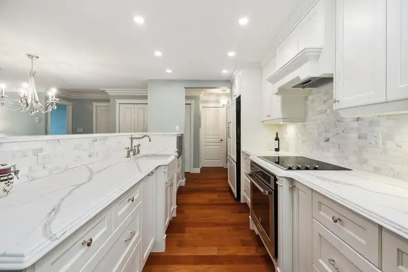 220 15210 PACIFIC AVENUE - photo 3 of 29