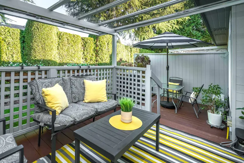 2 14223 18A AVENUE - photo 2 of 25