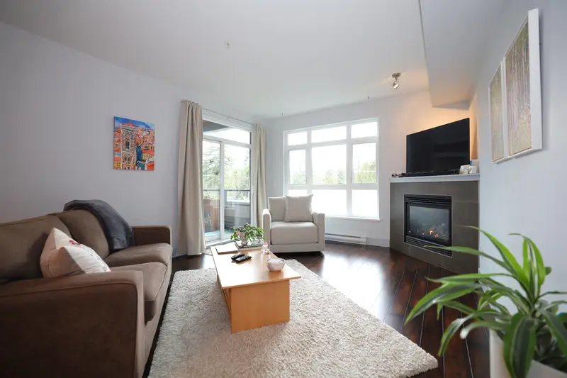 209 5682 WHARF AVENUE - photo 1 of 24