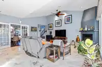 2456 149A STREET - thumbnail 8