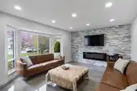 1272 163A STREET - thumbnail 4