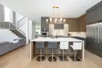14982 21 AVENUE - thumbnail 17
