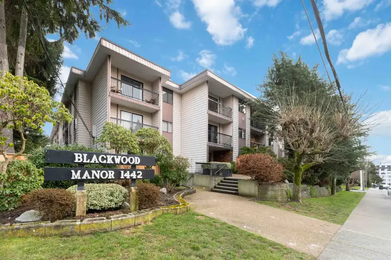 214 1442 BLACKWOOD STREET - photo 2 of 36