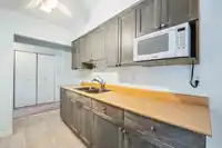 214 1442 BLACKWOOD STREET - thumbnail 8