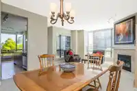 404 1580 MARTIN STREET - thumbnail 12