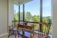 404 1580 MARTIN STREET - thumbnail 18